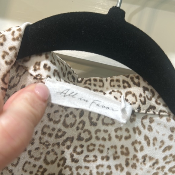 Leopard Print Blouse - Picture 4 of 6